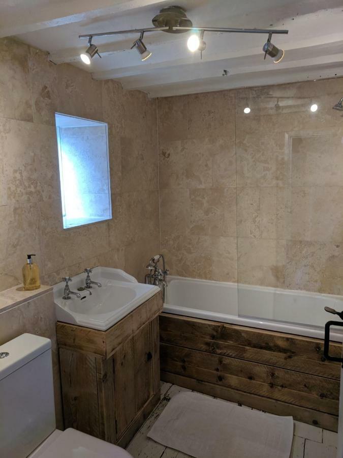 Charming Period Cottage Bath Bagian luar foto